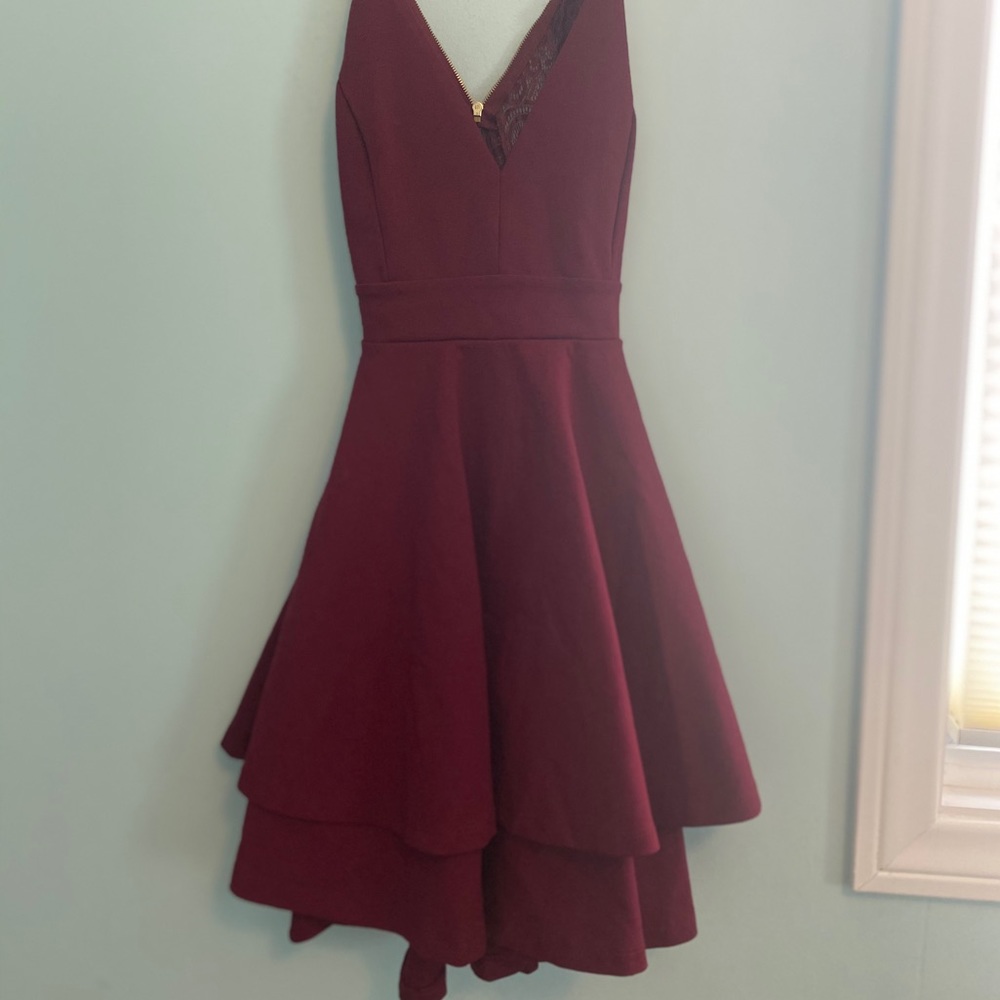 Windsor maroon homecoming dress